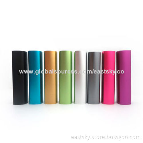 2,800mAh Aluminum Charger with Intelligent MCU Controller, Stylish and PortableNew